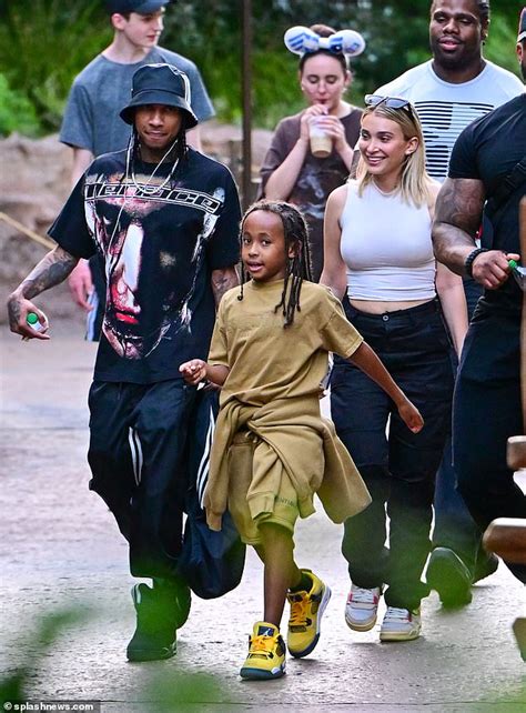 camaryn swanson|Tyga and ex Camaryn Swanson at Disneyland with his son six。